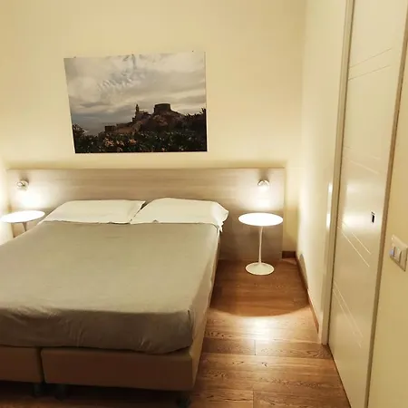 Via Delle 5 Terre 4*