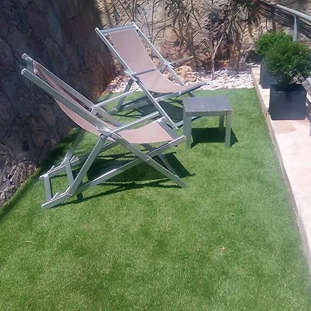 Konukevi Via Delle 5 Terre 4*