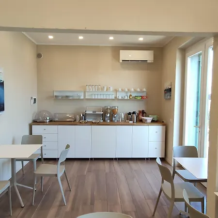 Via Delle 5 Terre 4*