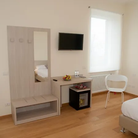 Konukevi Via Delle 5 Terre 4*