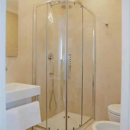 Konukevi Via Delle 5 Terre La Spezia