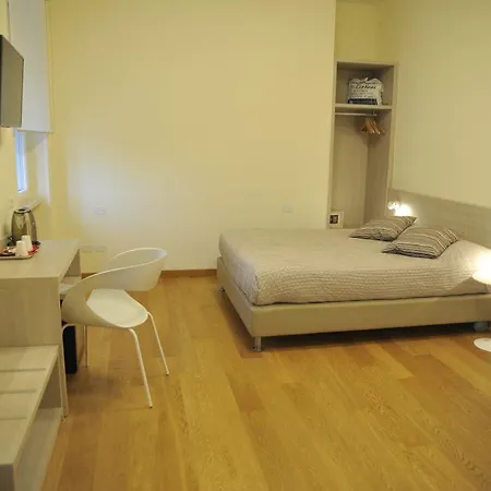 Via Delle 5 Terre Pensjonat 4*