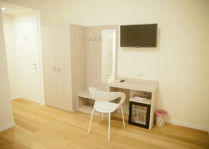 Via Delle 5 Terre 4*