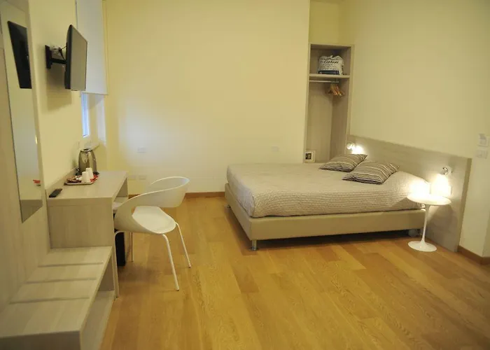 Via Delle 5 Terre Πανσιόν 4*